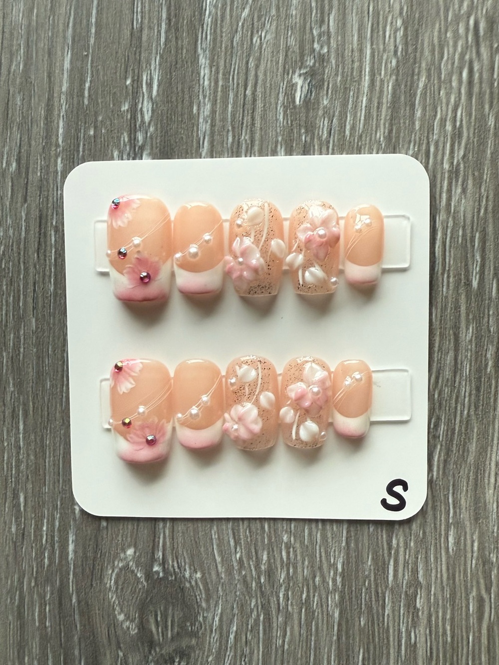 Pink Floral 3D Press-On Nail Set for Women with Pearls